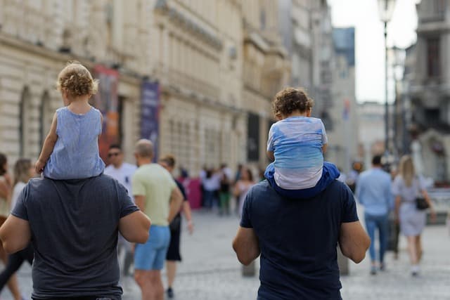 Treff für Väter und männliche Betreuungspersonen